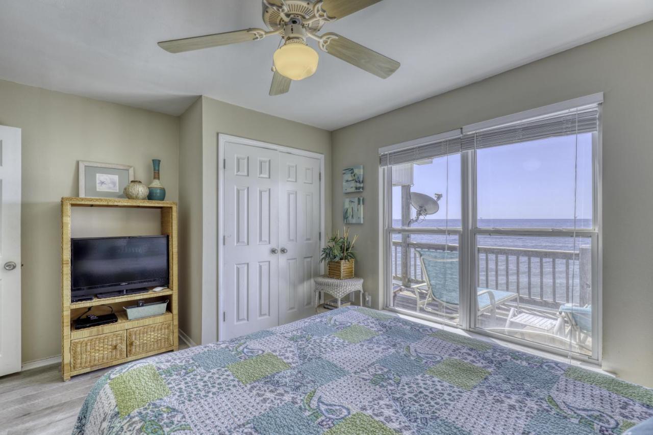 Beach Music - Gorgeous And Gulf Front! Large Deck Allows You To Stargaze With The Waves Crashing Beneath You, Home Dauphin Island Exterior photo